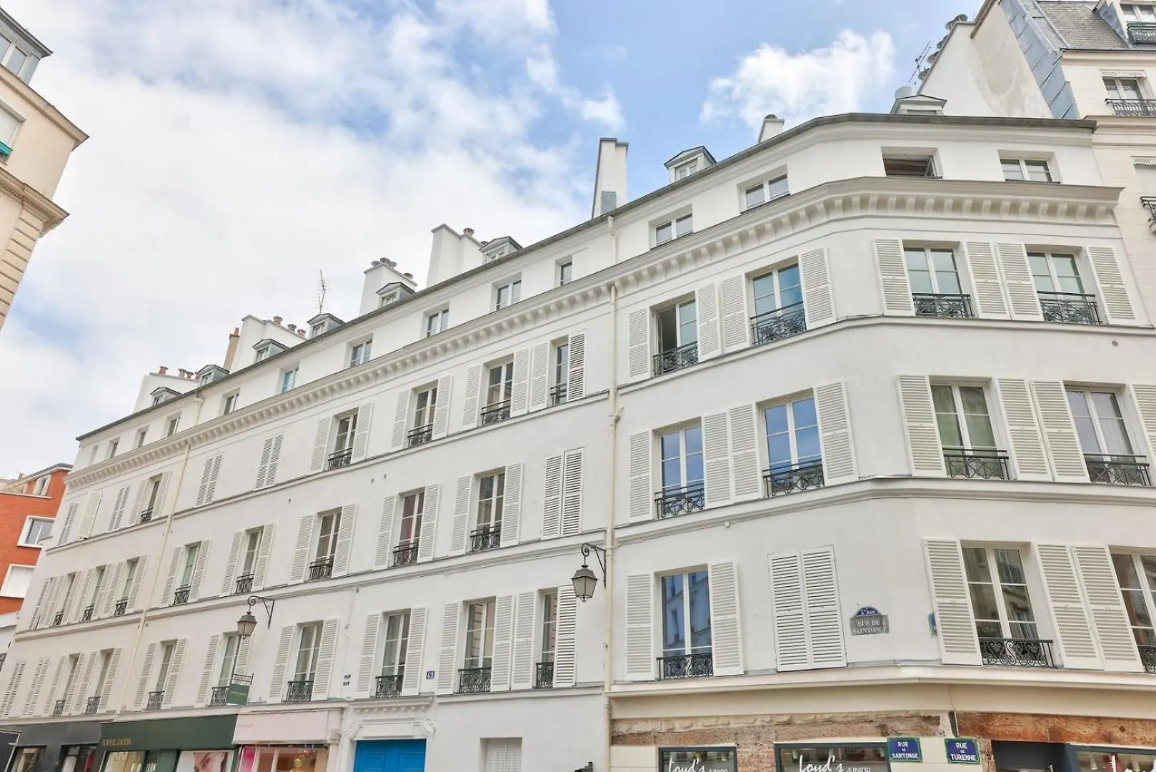Apartment Chic Retreat, Central Marais Paris