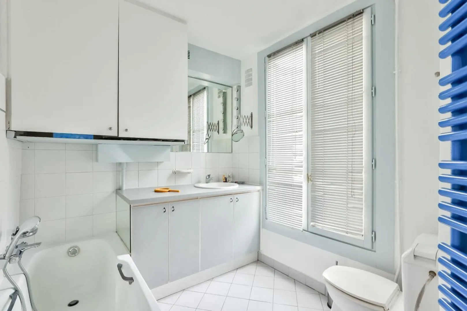Chic Retreat, Central Marais Paris 0*,